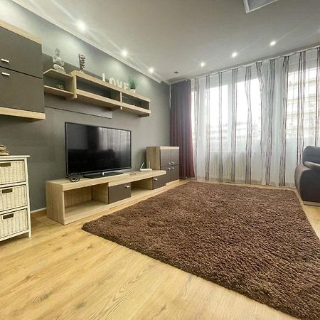 Appartement Arany Apartman à Salgótarján Extérieur photo